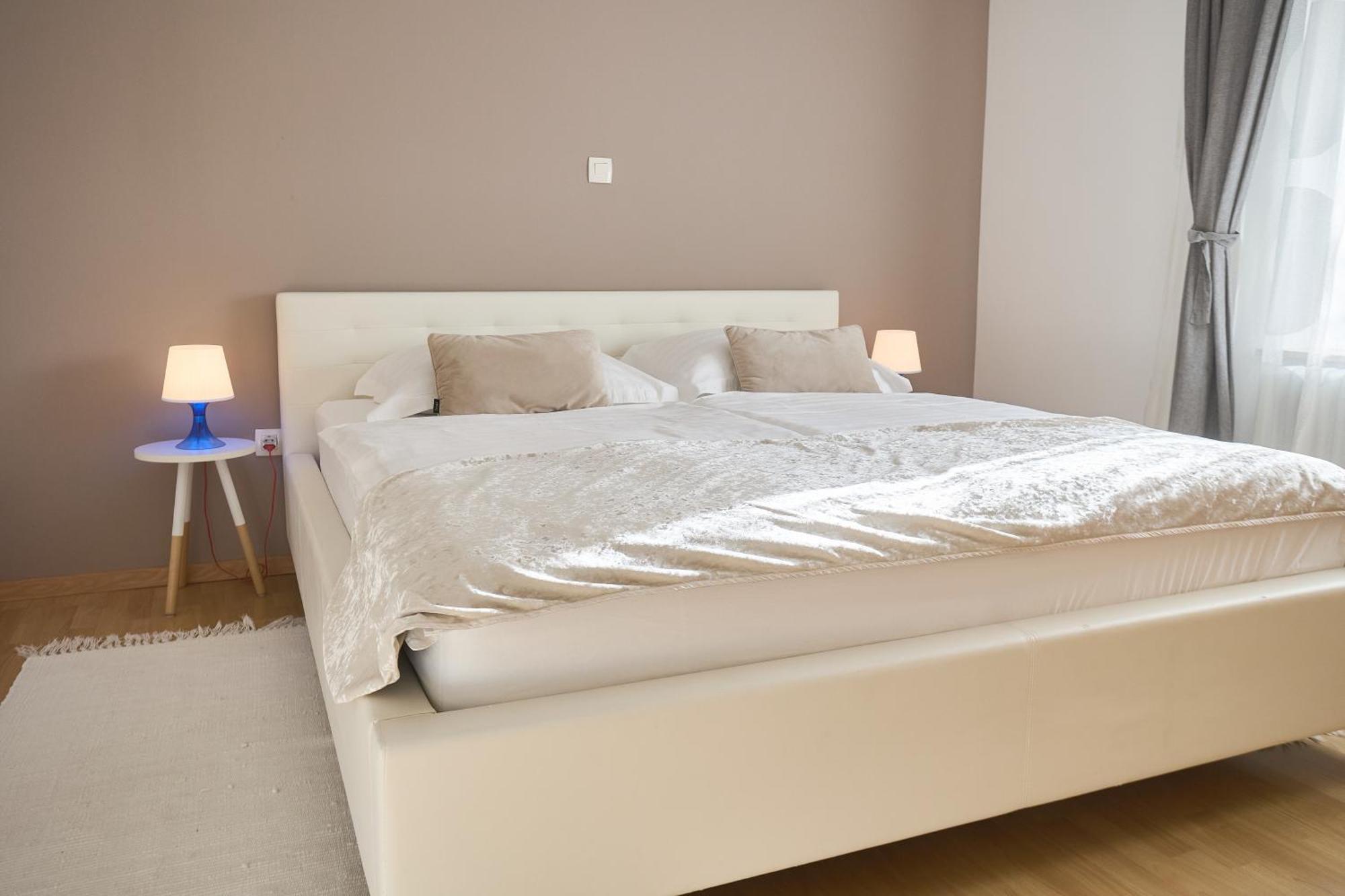 Apartma Μπλεντ Εξωτερικό φωτογραφία