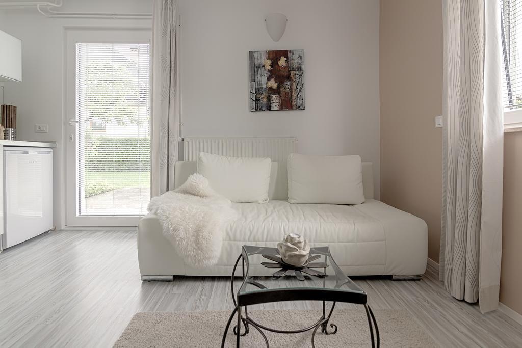 Apartma Μπλεντ Εξωτερικό φωτογραφία
